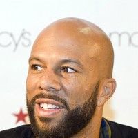 Common signs copies of his new book 'One Day It'll All Make Sense' | Picture 83106
